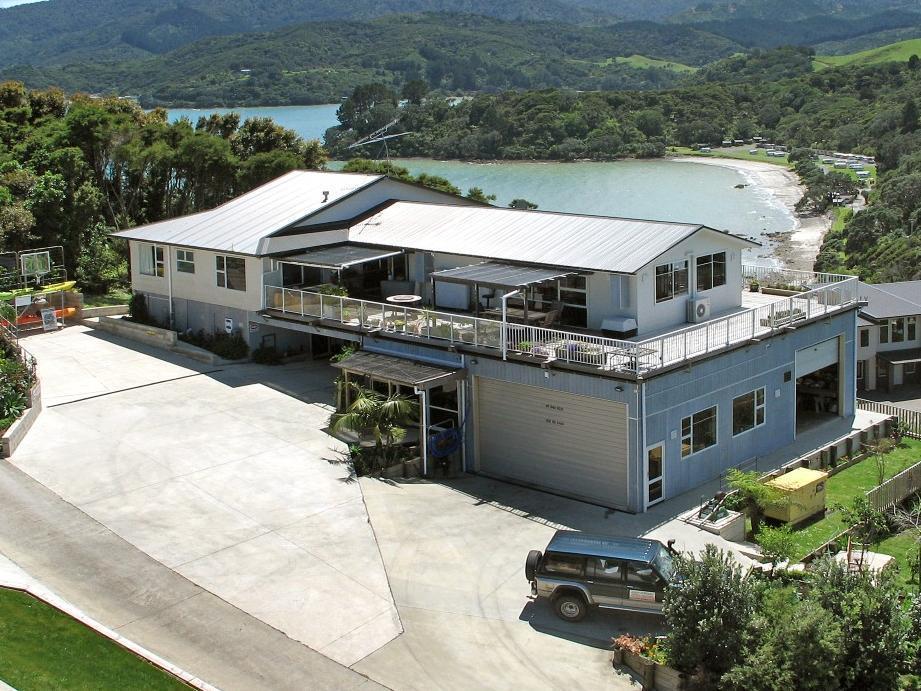 Why Worry Bed And Breakfast Coromandel Town Whitianga Exterior photo